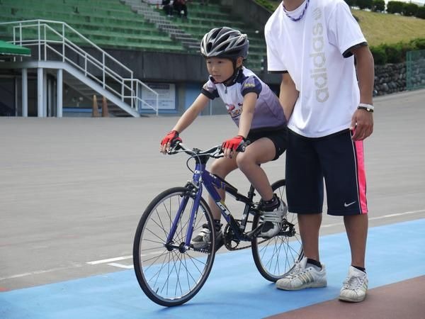 　静岡県伊豆市にある日本サイクルスポーツセンターでは春休み期間の3月23・24日にトラック競技の教室を開催する。また初心者向けの自転車競技体験教室は静岡県自転車競技連盟により3月12・13日の日程で開催される。