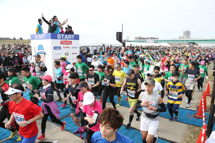 よしもと芸人と一緒に走る「淀川寛平マラソン」2019年3月開催