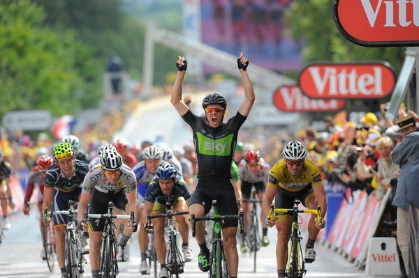 　ツール・ド・フランスは7月7日、ディナン～リジウー間の226.5kmで第6ステージが行われ、スカイのエドワルド・ボアソンハーゲン（24＝ノルウェー）がゴール勝負を制して初優勝した。