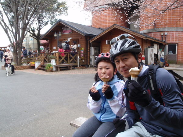 　東京都自転車競技連盟・普及委員会が8月7日に「TCF親子ブルべ」を開催する。東日本大震災で延期していたもの。ブルベは、他者の助けを借りることなく、自力で決められたコントロールポイントを通過して、規定時間内にゴールするサイクリング。荒川サイクリングロード