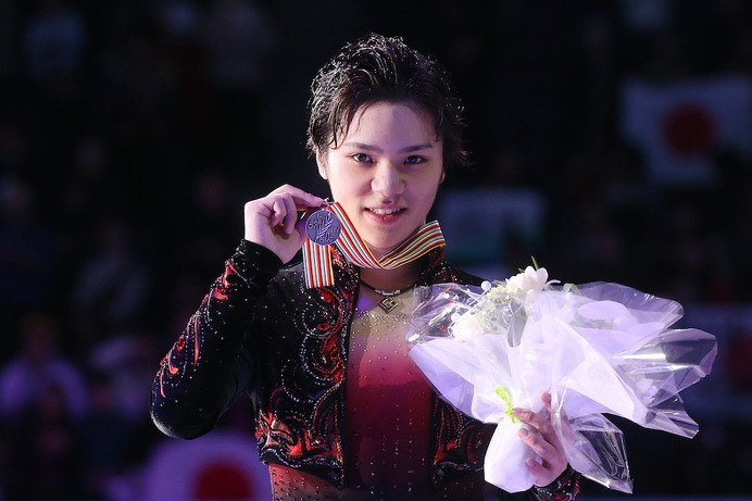 宇野昌磨が浅田真央と再会するも、照れて隣には座らず！？