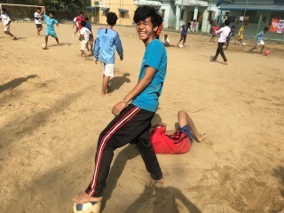 アルビレックス新潟、サッカー用品をミャンマーの子どもに届けるプロジェクト実施