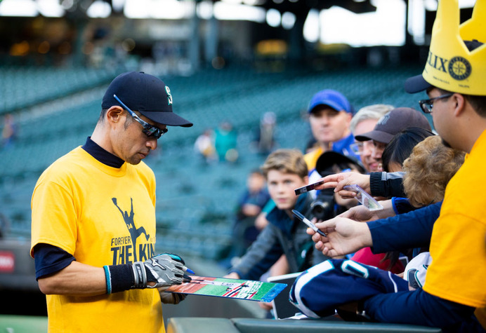 イチローの変わらぬ勇姿にファン歓喜「現役のよう」　Tシャツに込められた意味とは？