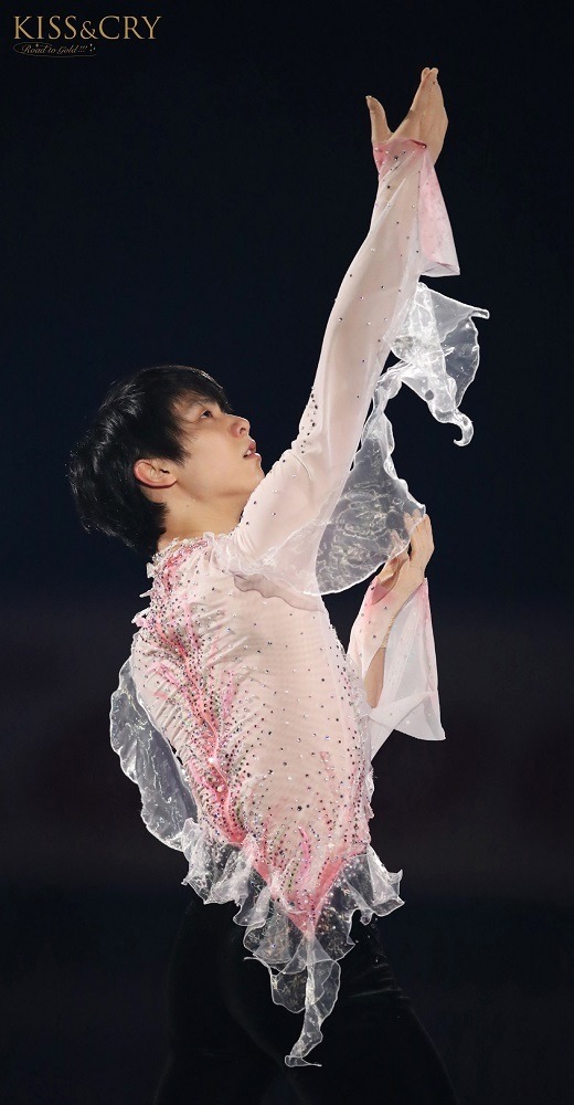 羽生結弦樹脂製POPスタンド付き「KISS & CRY」発売… 2019－2020シーズンの羽生の全試合をプレーバック