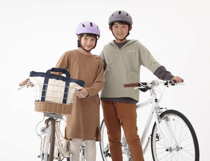 超コンパクトでスタイリッシュな児童向け自転車用ヘルメット「AILE」発売