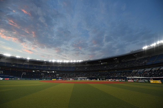 【NPB】リーグ制覇のチャンス到来も……　苦しむロッテにファンの熱き思いは届くのか!?