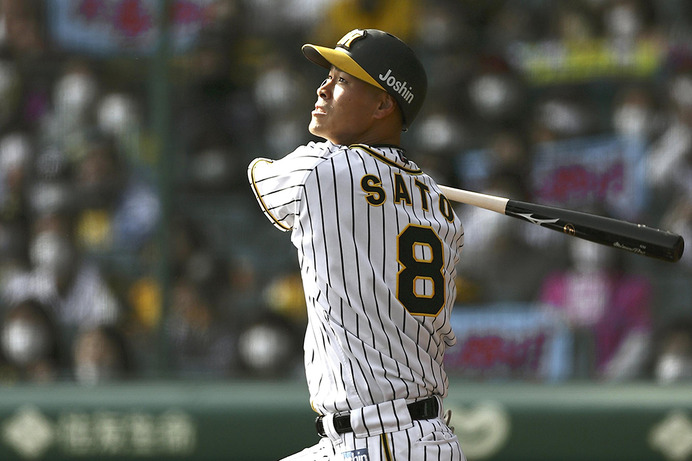 【プロ野球】佐藤輝明、2戦連発弾で証明した対応力　虎の怪物ルーキーはいよいよ無双状態へ