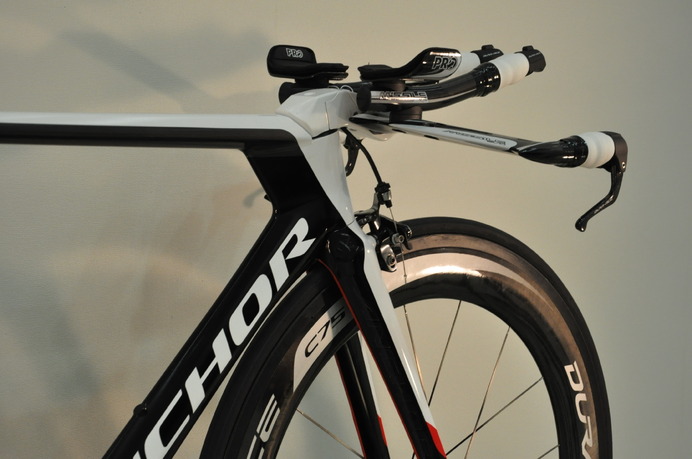 アンカー「RT9」