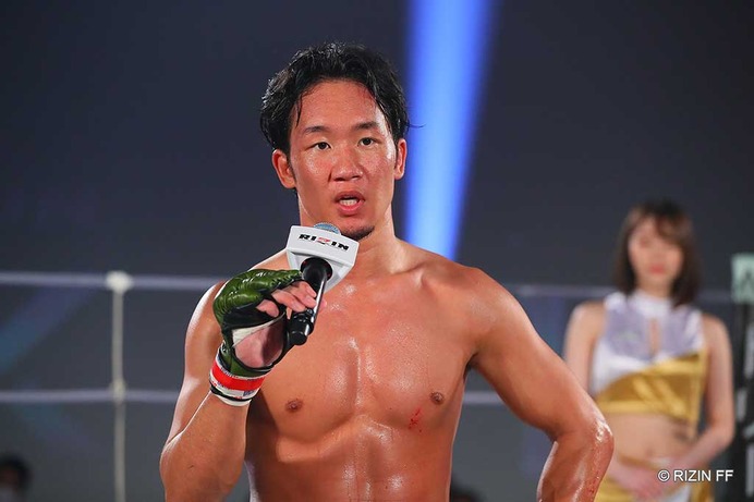 【格闘技／RIZIN.33】勝敗予想　朝倉未来、斎藤裕にリベンジのカギは“勝ちパターン”の左膝