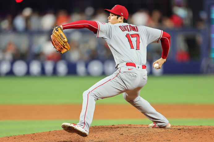 【MLB】勝利投手・勝利打点の大谷翔平をピッチング・ニンジャも「スーパーヒーロー」と絶賛