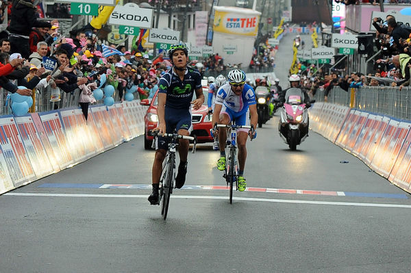 　ジロ・デ・イタリアは5月19日、ケラスコ～チェルビニア間の206kmで第14ステージを行い、モビスターのアンドレイ・アマドール（25＝コスタリカ）が3人によるスプリント勝負を制して優勝した。