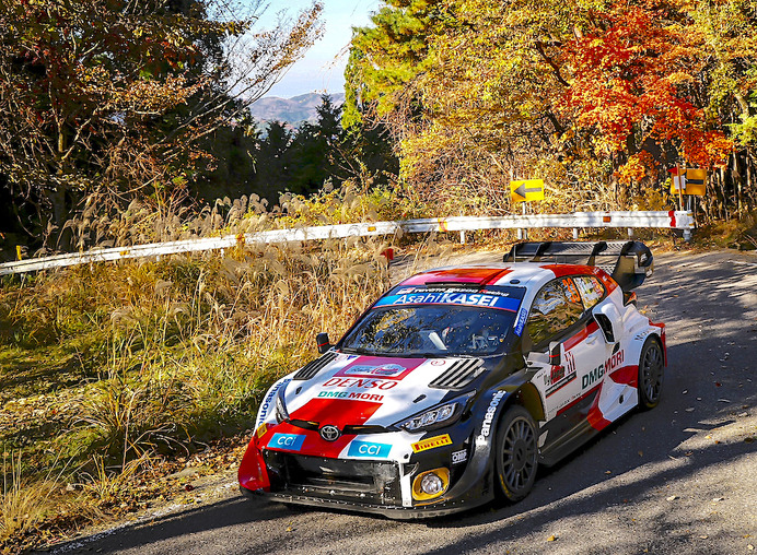 【WRC】ラリージャパン・デイ3　王者ロバンペラ脱落、エバンスは首位キープ　勝田貴元は4位浮上