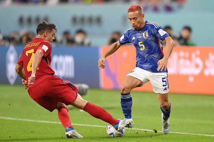 【カタールW杯】長友佑都、スペイン撃破で公約通りの「ブラボー！」　自身3度目のベスト16入りに「新しい景色を見る」と意欲