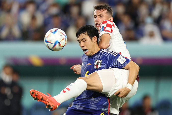 【カタールW杯】日本代表、史上初のベスト8を懸けた激闘は1－1で延長へ　前田大然が先制もペリシッチが同点弾