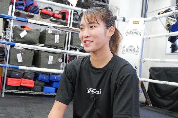 【RISE×SHOOT BOXING】7連勝中の19歳・宮﨑小雪が語る“女王のプライド”「絶対負けたくないし負けられない」