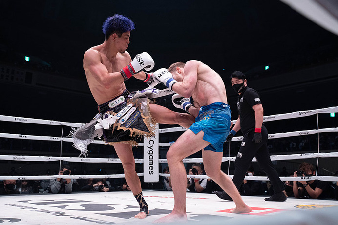 【RISE × SHOOT BOXING】原口健飛、宿敵GLORYの世界強豪に“リベンジ”V　来場した武尊と皇治に「勇気もらった」