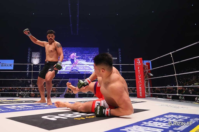 【RIZIN.40】スダリオ剛、豪腕タファの“ハンマーフック”に屈辱の1ラウンド1分38秒負け　