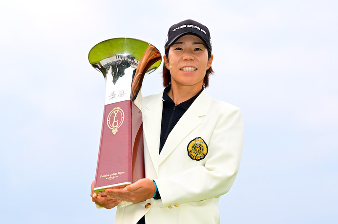 【女子ゴルフ】穴井詩がプレーオフを制し4年振りの4勝目　2位にささきしょうこ　ヤマハレディース最終日