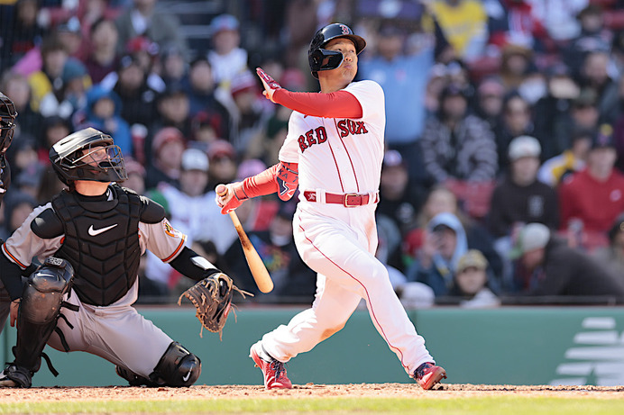 【MLB】吉田正尚、盗塁も決めた　先制点に勝ち越し打含む4打数2安打2打点1盗塁