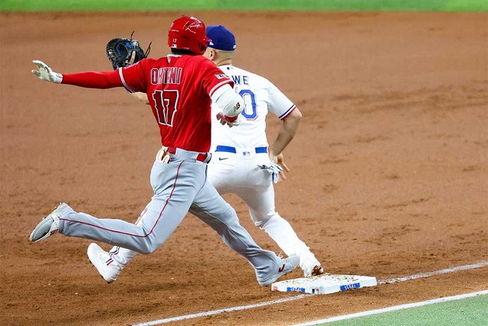 【MLB】大谷翔平、“世界最速”チャプマンの166キロを足で稼いで初安打　前日から「一安→中本→三安→遊安」