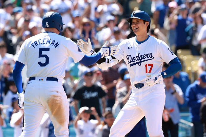 【MLB】大谷翔平、129メートル17号の“横姿”に注目「ショウヘイ見てごらん」　公式が悠々と一周する別アングルを公開