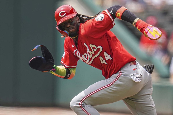 【MLB】「別格だ」米メディア絶賛の22歳デラクルーズが今季50盗塁超え　“勝利貢献度”でも大谷翔平に次ぐリーグ2位に