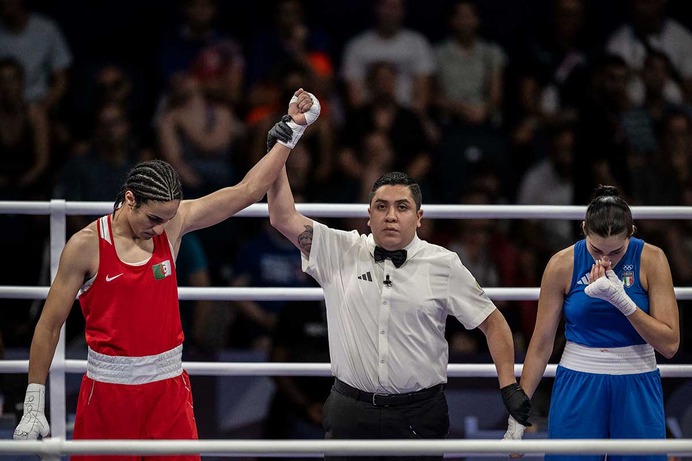 “性別騒動”渦中の五輪女子ボクサーが魅力的な姿を初披露　「メダルを獲得するために彼女は……」