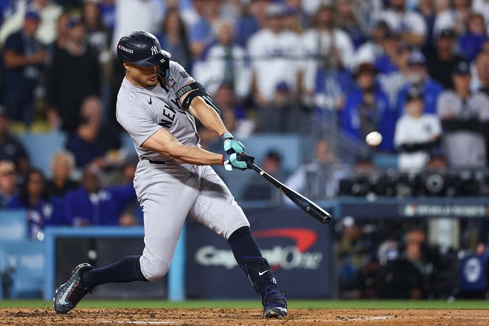 【MLB】好調スタントン、4試合連発“188キロ”逆転2ランで敵地悲鳴　実況興奮「一振りで全てを変えた」