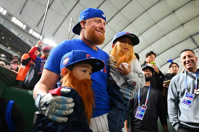 【MLB】「素晴らしい瞬間だった」カブスの40歳ベテラン野手、ファンへの“神対応”を米メディアが絶賛　動画は1日経たずに9万いいね超えと大バズり