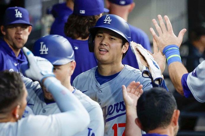 【MLB】父になった大谷翔平、米記者は打撃不振に懸念示すも……ベッツとテオスカーは「ショウヘイなら大丈夫」と太鼓判