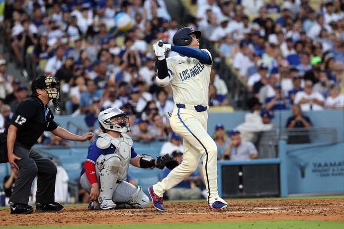 【MLB】大谷翔平、確信歩きの“173キロ”豪快40号アーチ　節目の一発に米記者驚愕「3年連続MVPは確実だ」