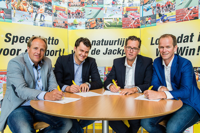 自転車チームとスピードスケートチームが、2つのスポンサーと契約し、「チームロットNL」が誕生
