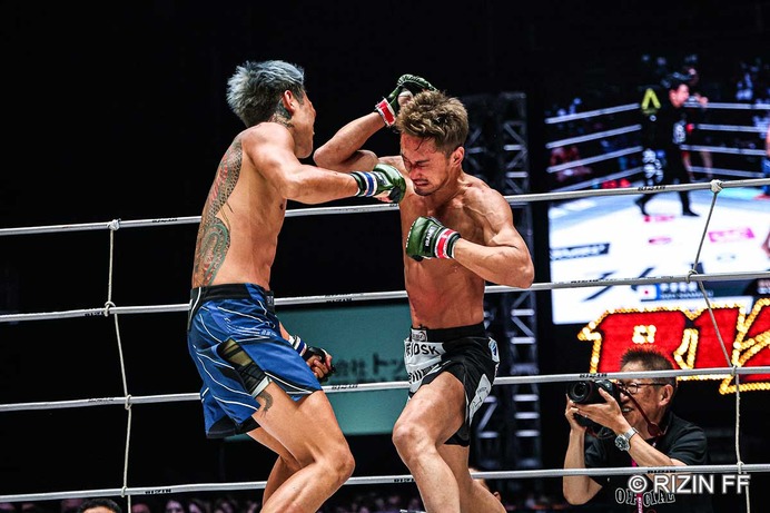 【RIZIN.51】芦澤竜誠、梅野源治の“爆肘”とMMAの融合に散る……壮絶な死闘で両者流血「肘がこの試合を導いた」