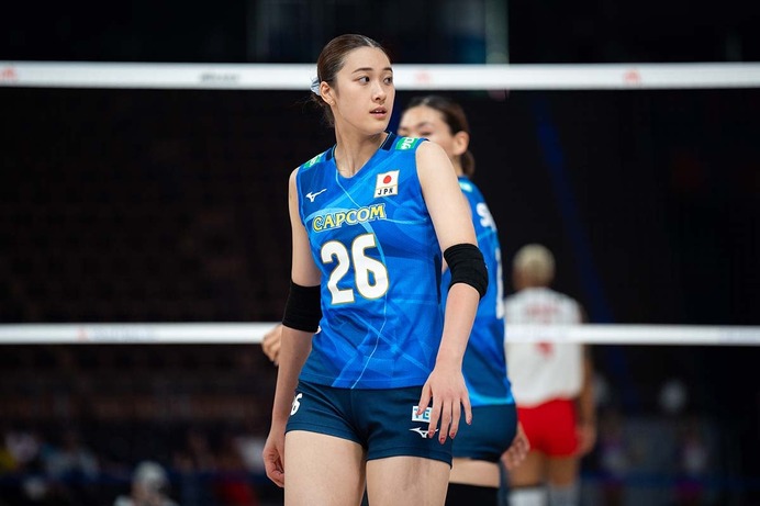 佐藤淑乃、飛躍の23歳に中国メディアも太鼓判「最も将来有望なアウトサイドヒッター」　ロス五輪エース候補の動向に熱視線