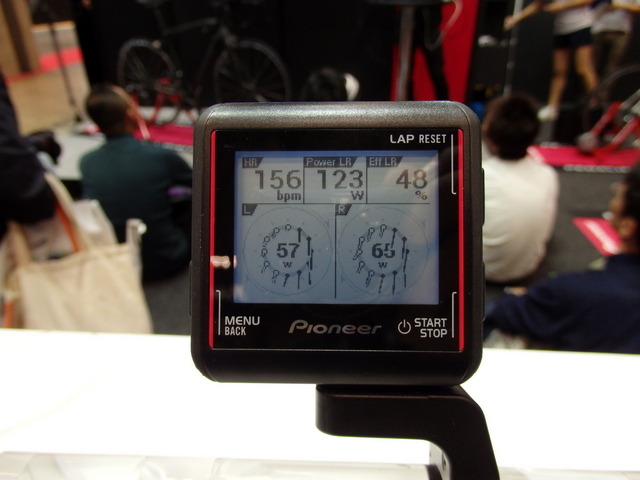 パイオニア、左右ペダル独立で踏力計測しトレーニング可視化