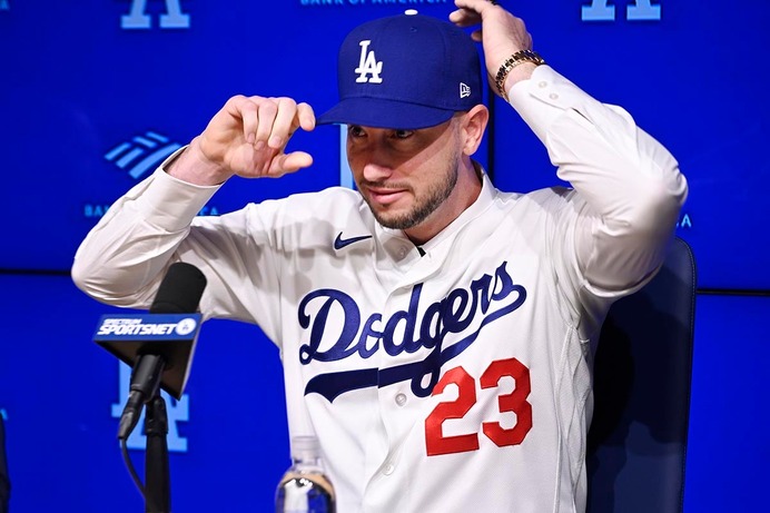 【MLB】強打者タッカー、ドジャース入団の決め手は「組織としての完成度」　匿名で語られた“悪評”については……
