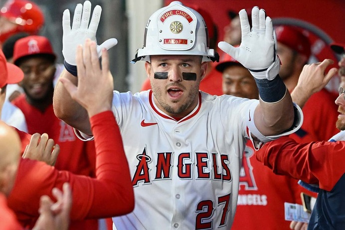 【MLB】トラウトが本職の“中堅手復帰”へ「両翼より負担が少ない」　首脳陣も全面バックアップ「全盛期の姿を追いかけるのではなく……」