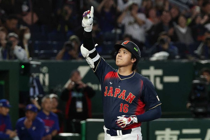 【WBC2026】大谷翔平、サイクルまであと一歩……スタンドで見届けた超大物アーティストもガックリ　米人気俳優ら生観戦