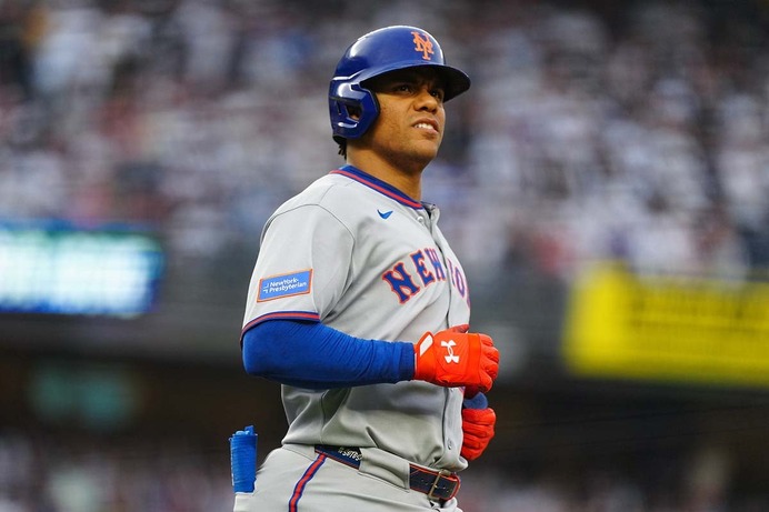 【MLB】メッツに衝撃、主砲ソトが走塁中に“右ふくらはぎ負傷”で途中交代　軽快に二塁ベースを回るも……顔をしかめて減速