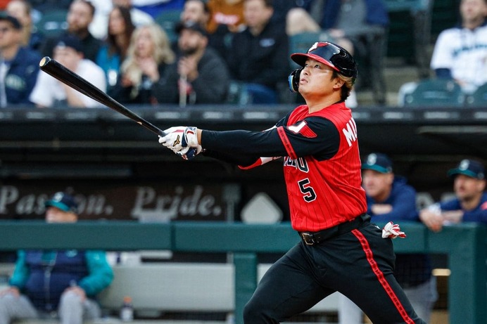 【MLB】アーチ量産の村上宗隆、日本時代と比べてどう変わったのか　前DeNAケイが証言「打席でのアプローチが……」