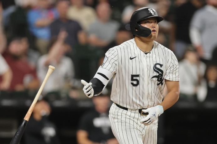 【MLB】村上宗隆に豪快弾を浴びたツインズ右腕、ショックで？グラブを落とす　本塁打をお膳立てした西田陸浮の深々お辞儀も話題に