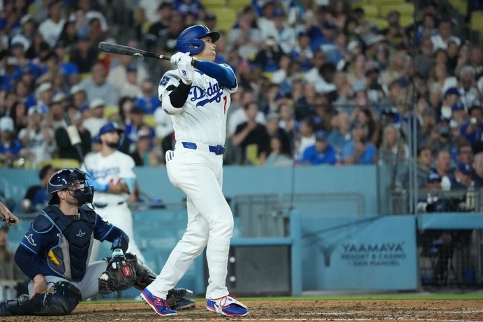 【MLB】「美しいスイングだ」大谷翔平、3戦ぶり先制15号アーチが決勝点に　公式が貫禄の“確信歩き”を称賛