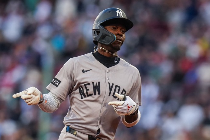 【MLB】ヤンキースのチザムJr.が棒付きキャンディーをくわえながらプレー……実は“再犯”と知ってブーン監督もガックリ「本当に腹が立つ」