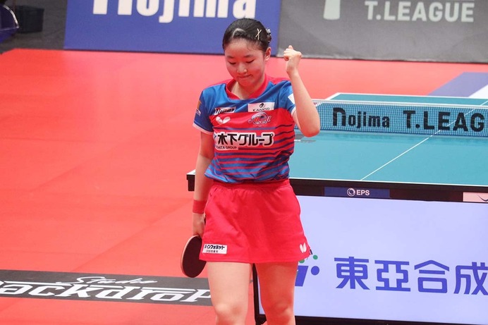 張本美和が勝利も、3連覇狙うKA神奈川が黒星スタート　台湾レジェンドから白星の名古屋・小塩遥菜「いいスタートが切れた」【Tリーグ】