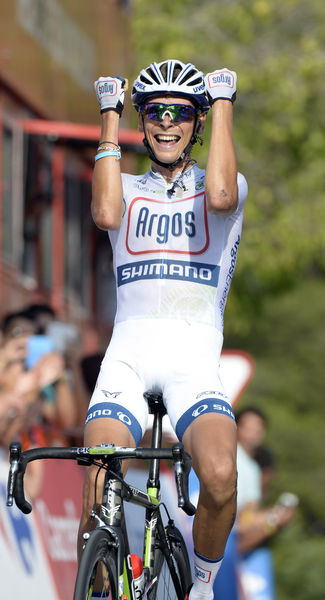 　第68回ブエルタ・ア・エスパーニャは9月6日、バルス～カステルデフェルス間の169kmで第13ステージが行われ、アルゴス・シマノのワレン・バルグイユ（21＝フランス）が初優勝を飾った。