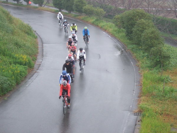 子供から大人まで、だれでも楽しめ、走れる耐久レース、「Super Cycle Enduro in 下総」第三戦が開催される。開催日程は2014年1月26日（日）。雨天決行。