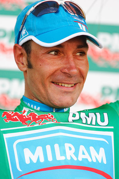 　ツール・ド・フランスは7月12日、シャブリ～オトン間182.5kmで第5ステージを行い、エリック・ツァベル（37＝ドイツ、ミルラム）が5年ぶり（1819日ぶり）にポイント賞のトップに立ち、緑色のリーダージャージ、マイヨベールを着用した。