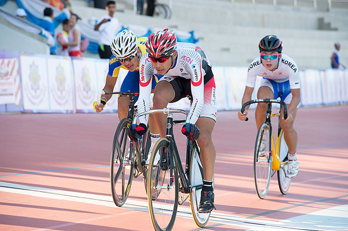 アジア選手権の男子ジュニアスクラッチで今村駿介が7位