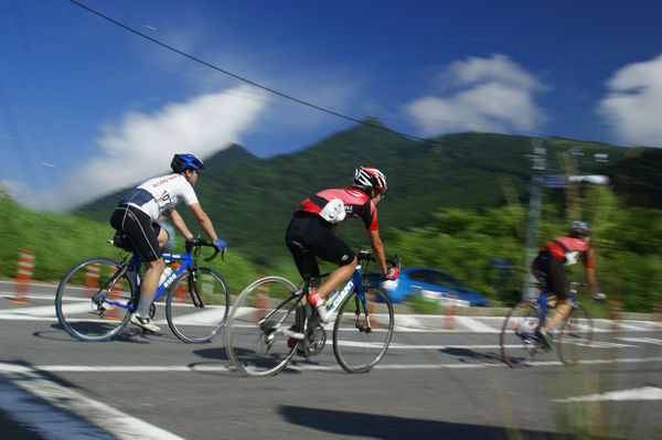 ツール・ド・つくば2014（第6回筑波山ヒルクライム大会）が6月21日（土）から2日間、茨城県で開催される。募集締め切りは5月15日（金）までで定員に達し次第締切となっている。