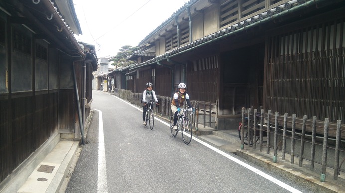 しまなみ海道サイクリングのようす